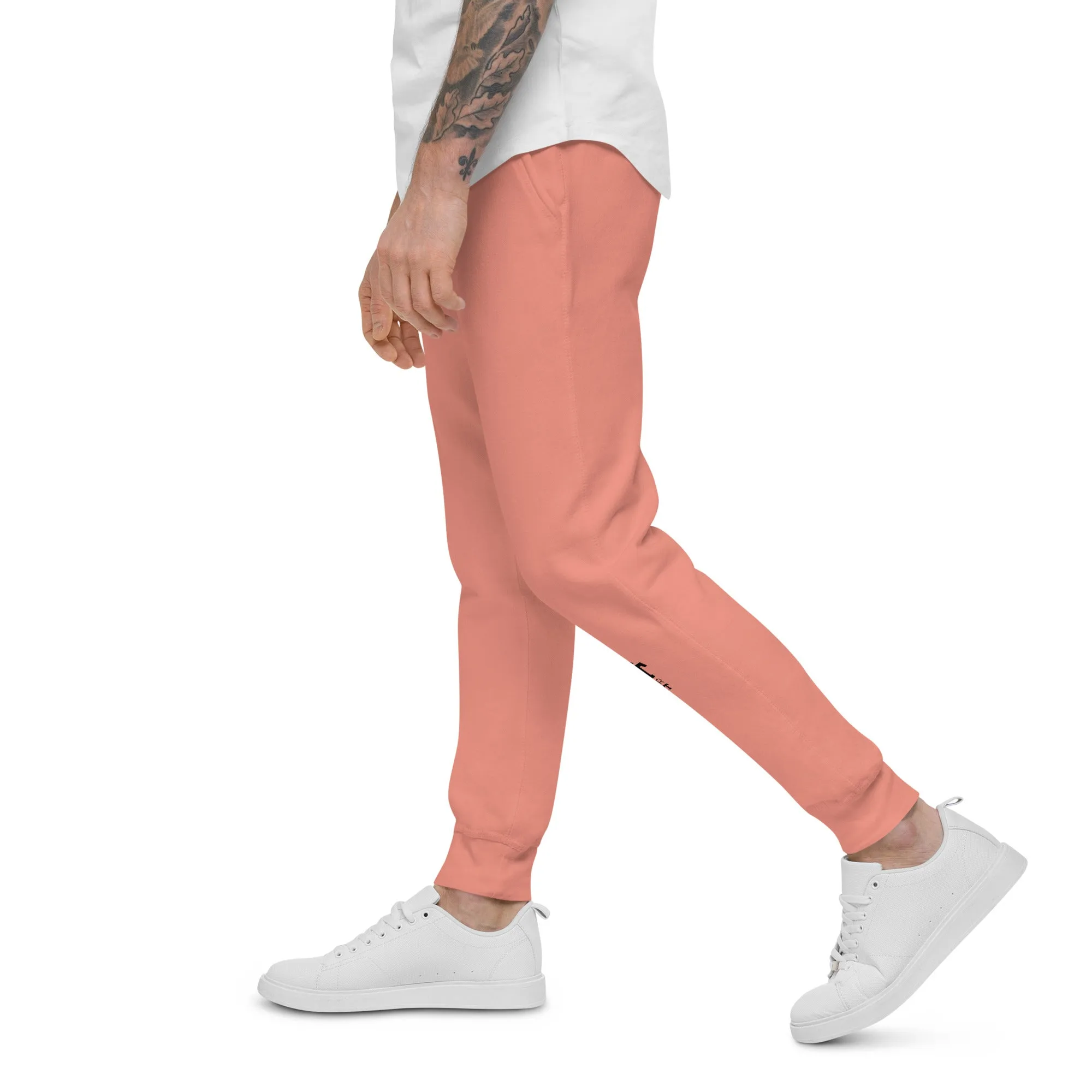 A LITTLE DIRT NEVER HURT - Unisex fleece sweatpants