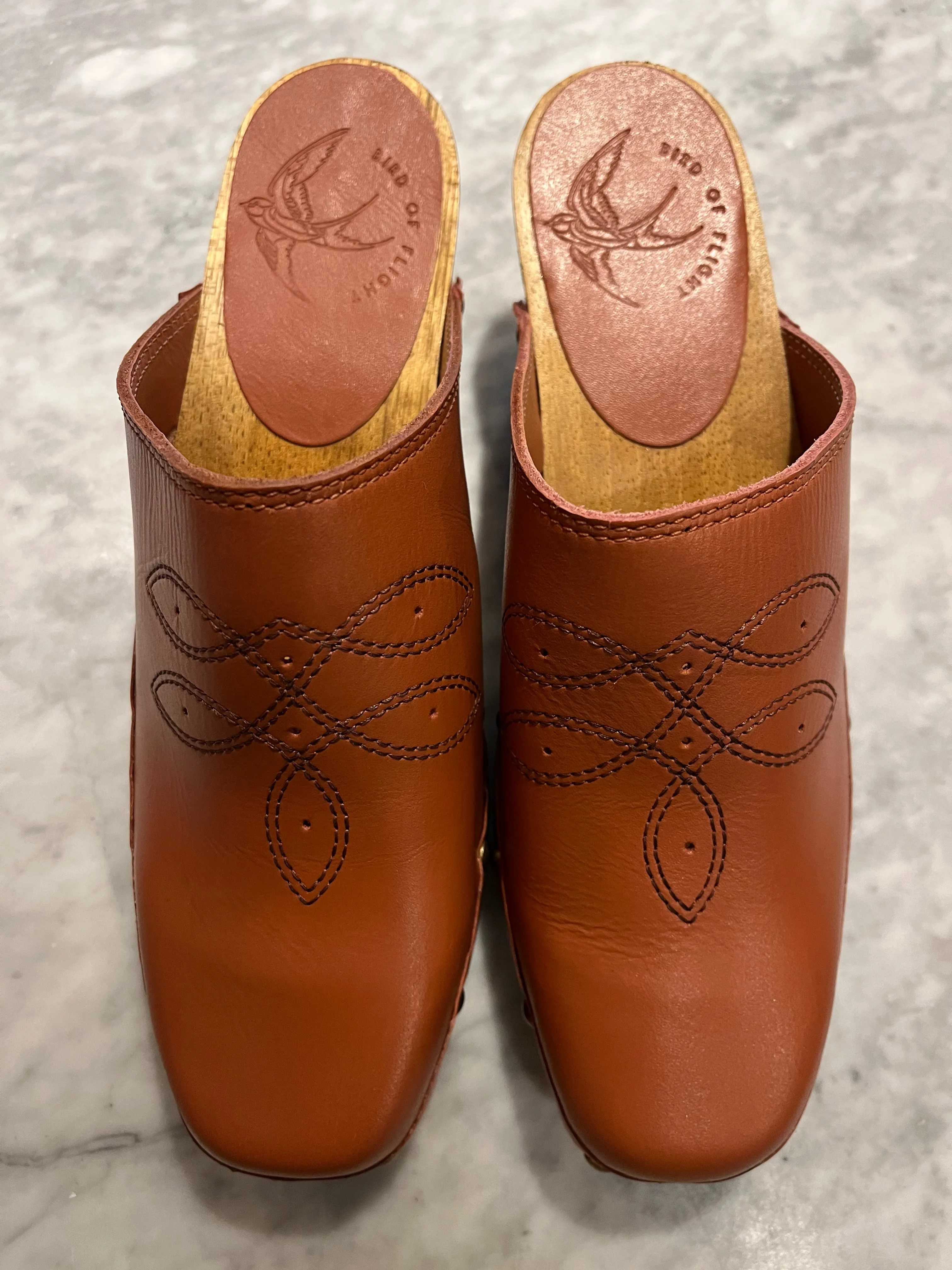 Bird Of Flight Shy Clogs - Clay