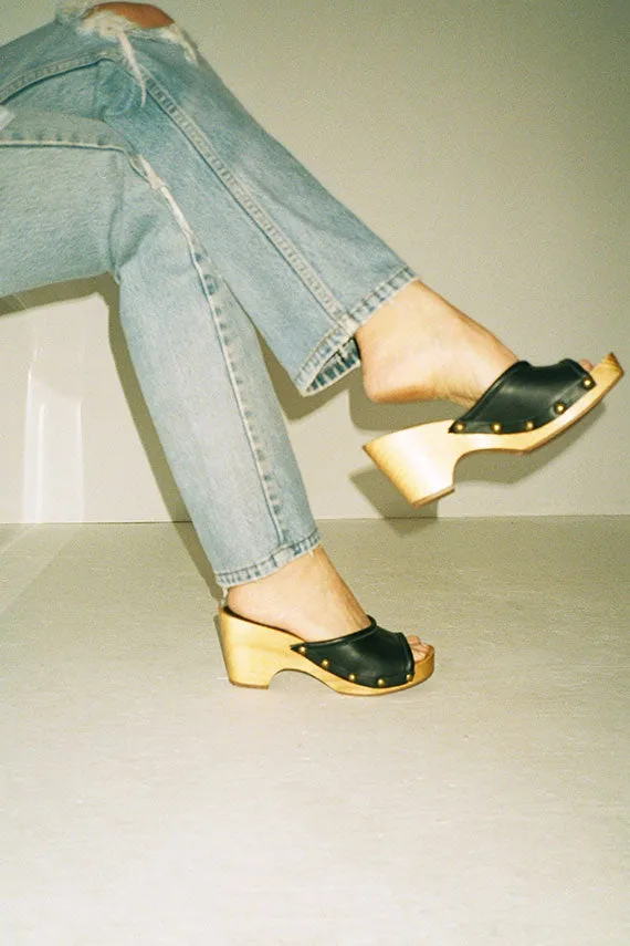 Black Beatrice Clog