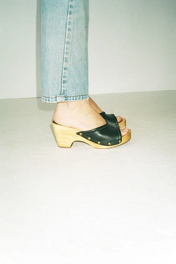 Black Beatrice Clog