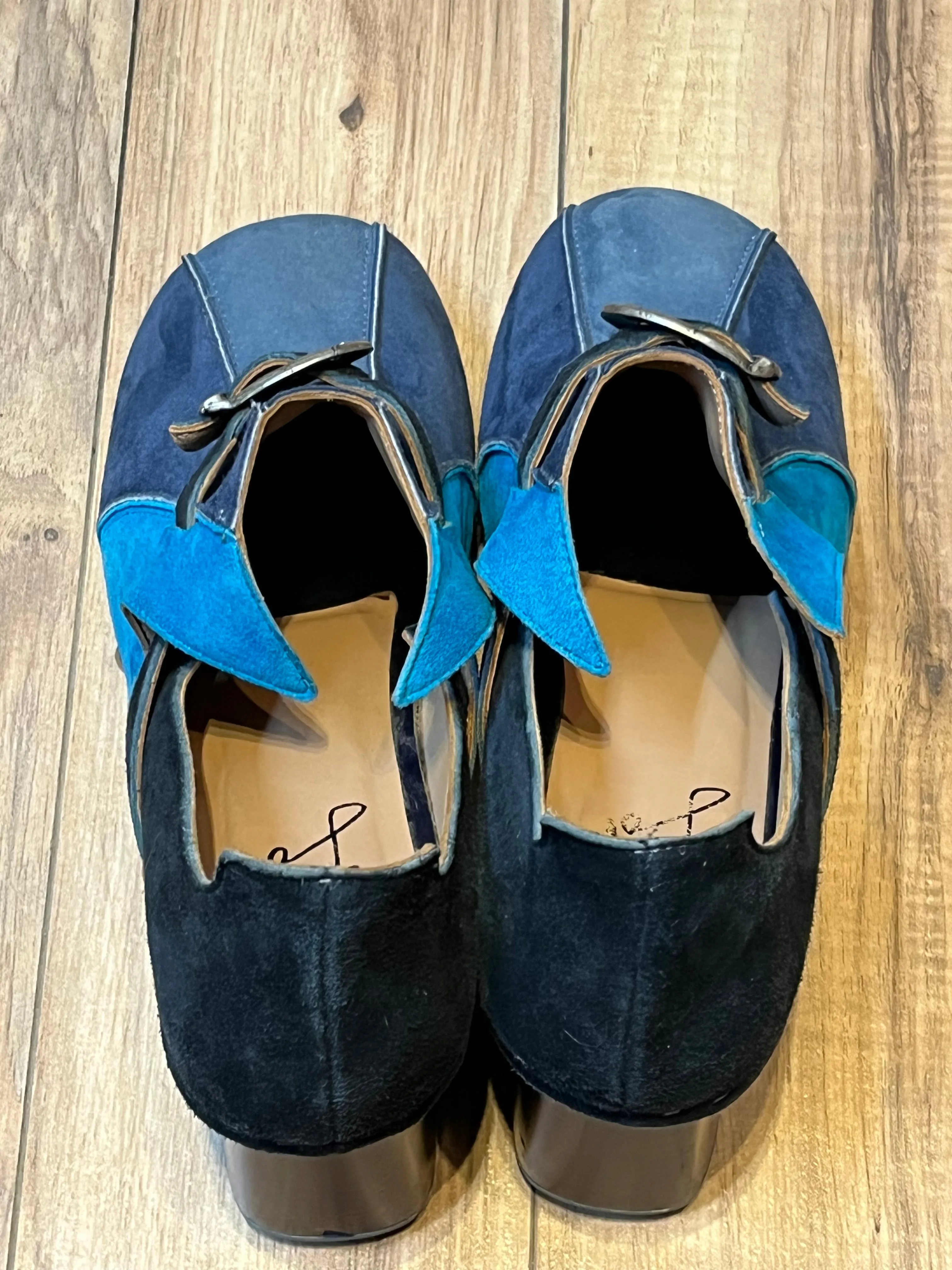 John Fluevog Summer of Love Amor Blue Clog, Made in Peru, Size US Womens 7.5 SOLD