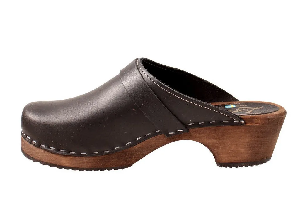 Lotta Clogs: Classic Slip-On (4 colours)