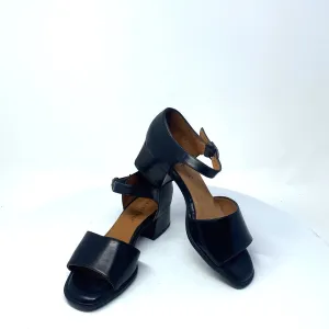 Refurbished Vintage BeautiFeel's Scarlet  Women's Black Leather Sandals