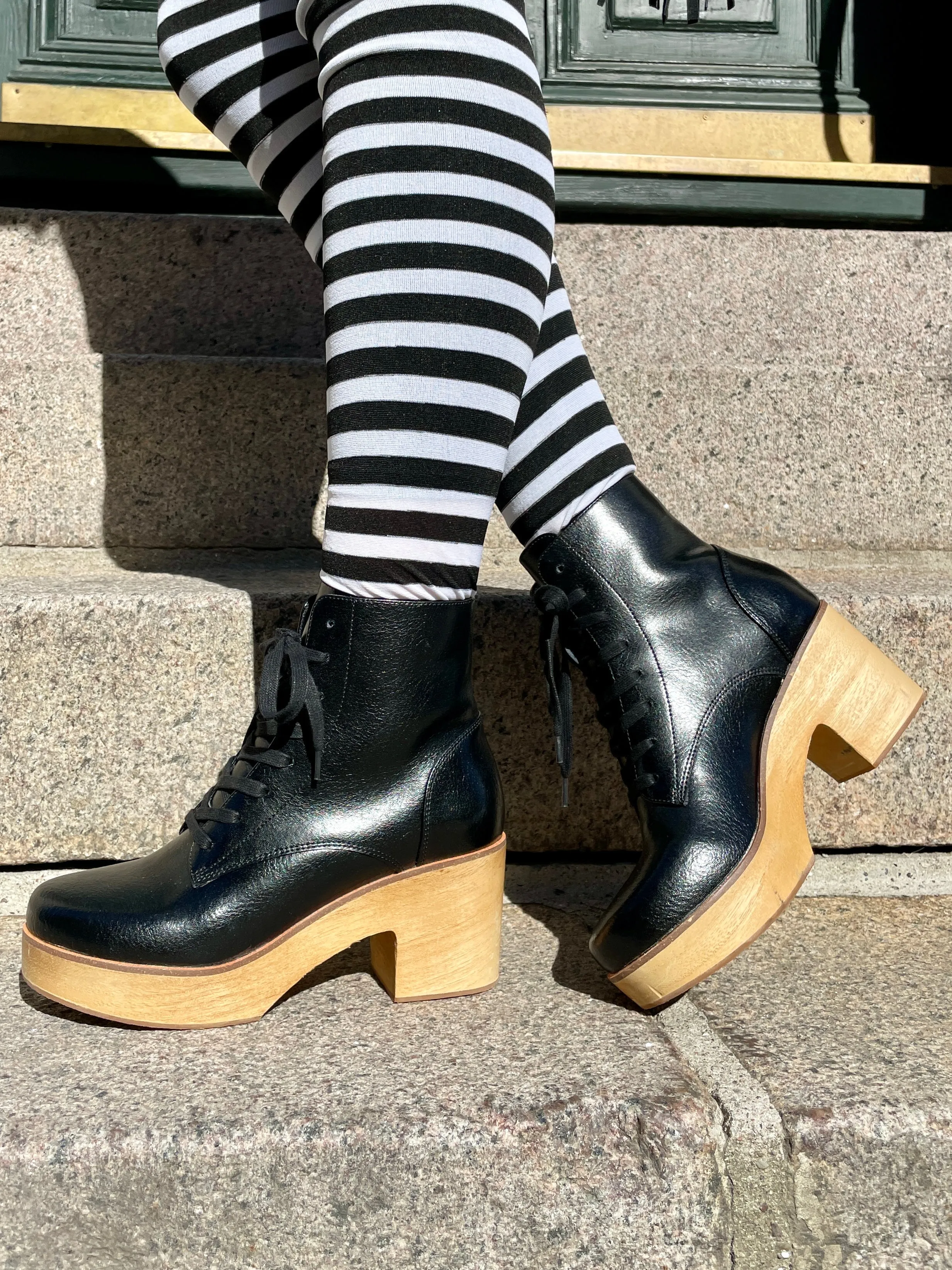 Sanita Wood-Colo Plateau Boot Black