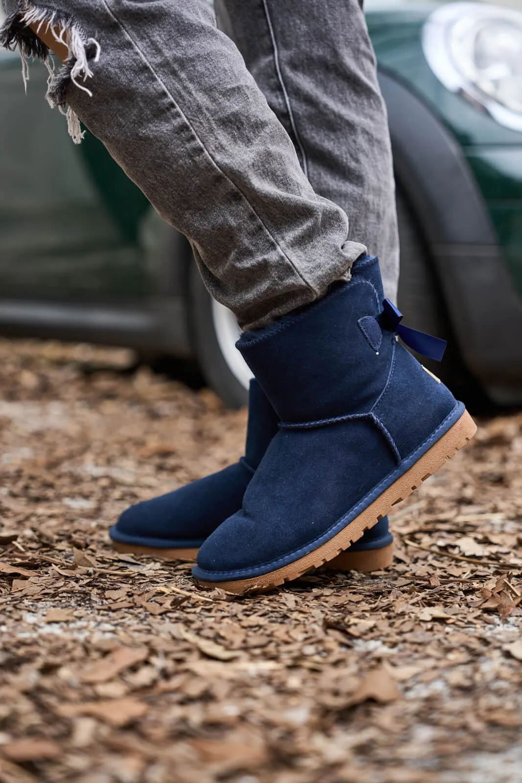 SMAIBULUN Ugg | Bailey Bow Ugg Mini Boots - Navy