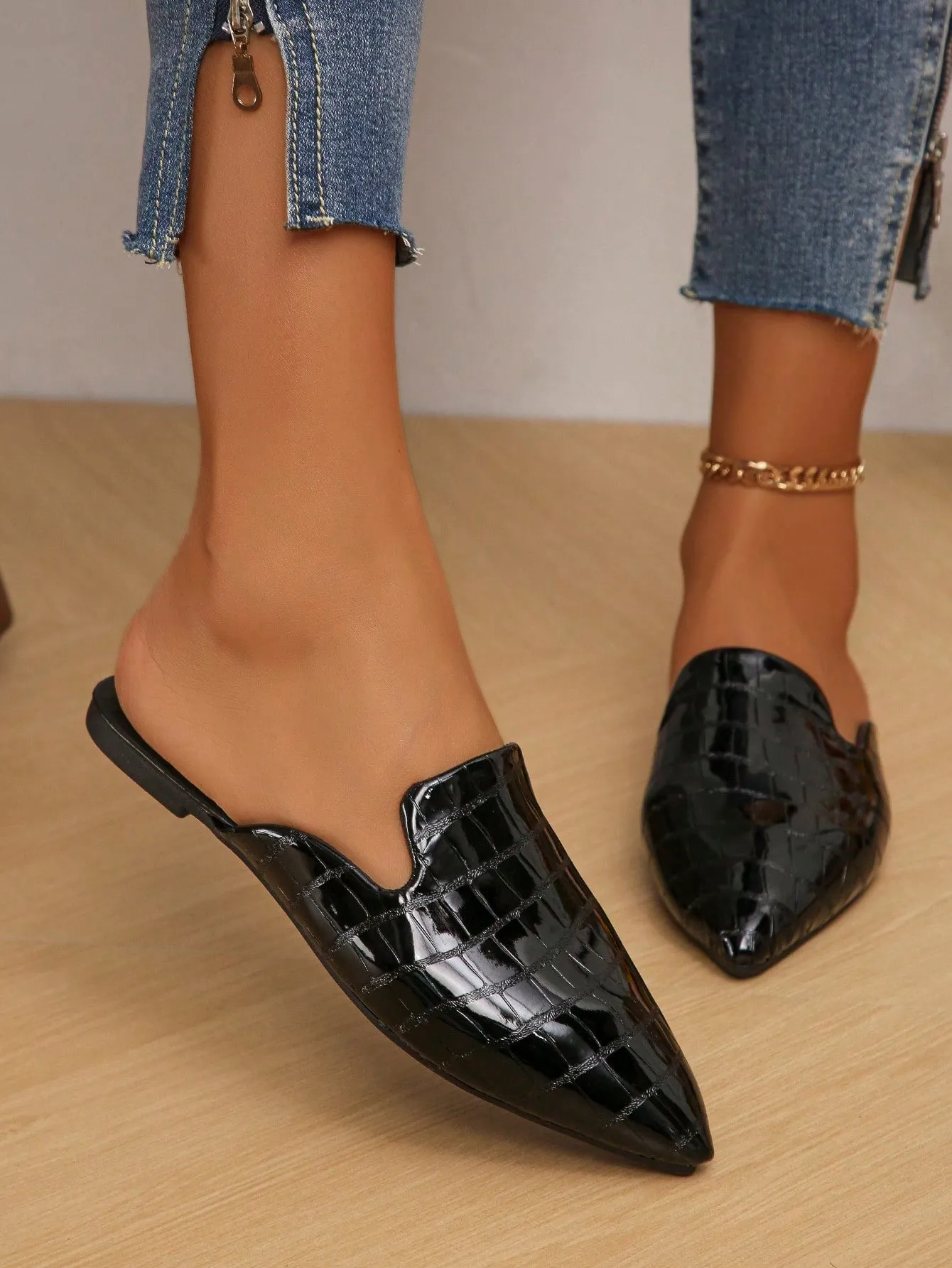 Women Plaid Pattern Point Toe Flat Mules, Elegant Outdoor Flats
