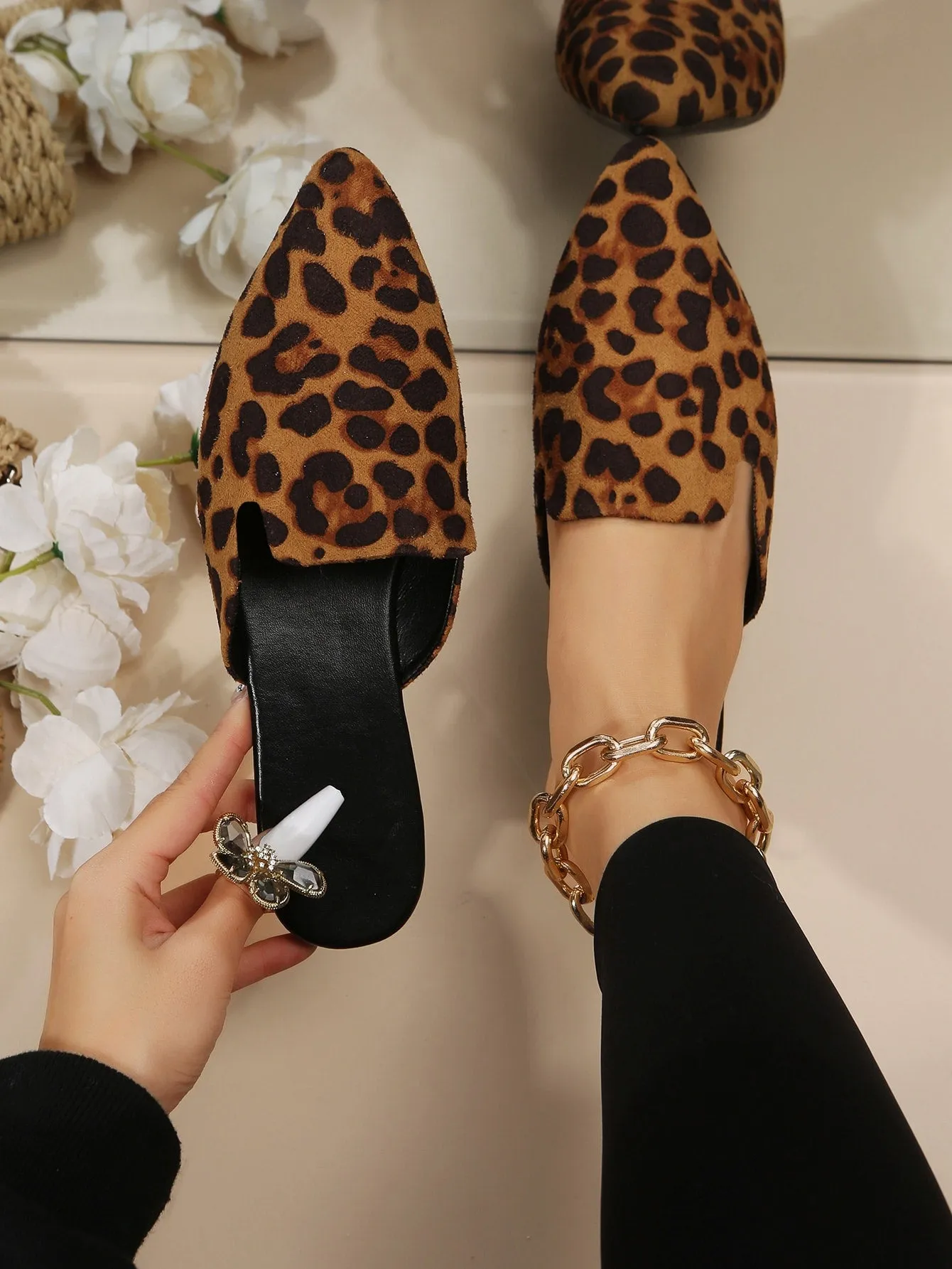 Women Plaid Pattern Point Toe Flat Mules, Elegant Outdoor Flats